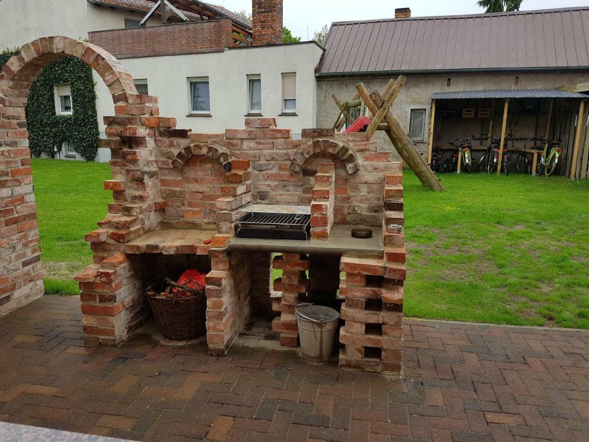 Ferienwohnung Am Muehlstein Lübben Exterior foto